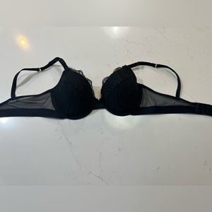 Black LIVELY lace bra